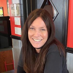 Meet your Posher, Stacey